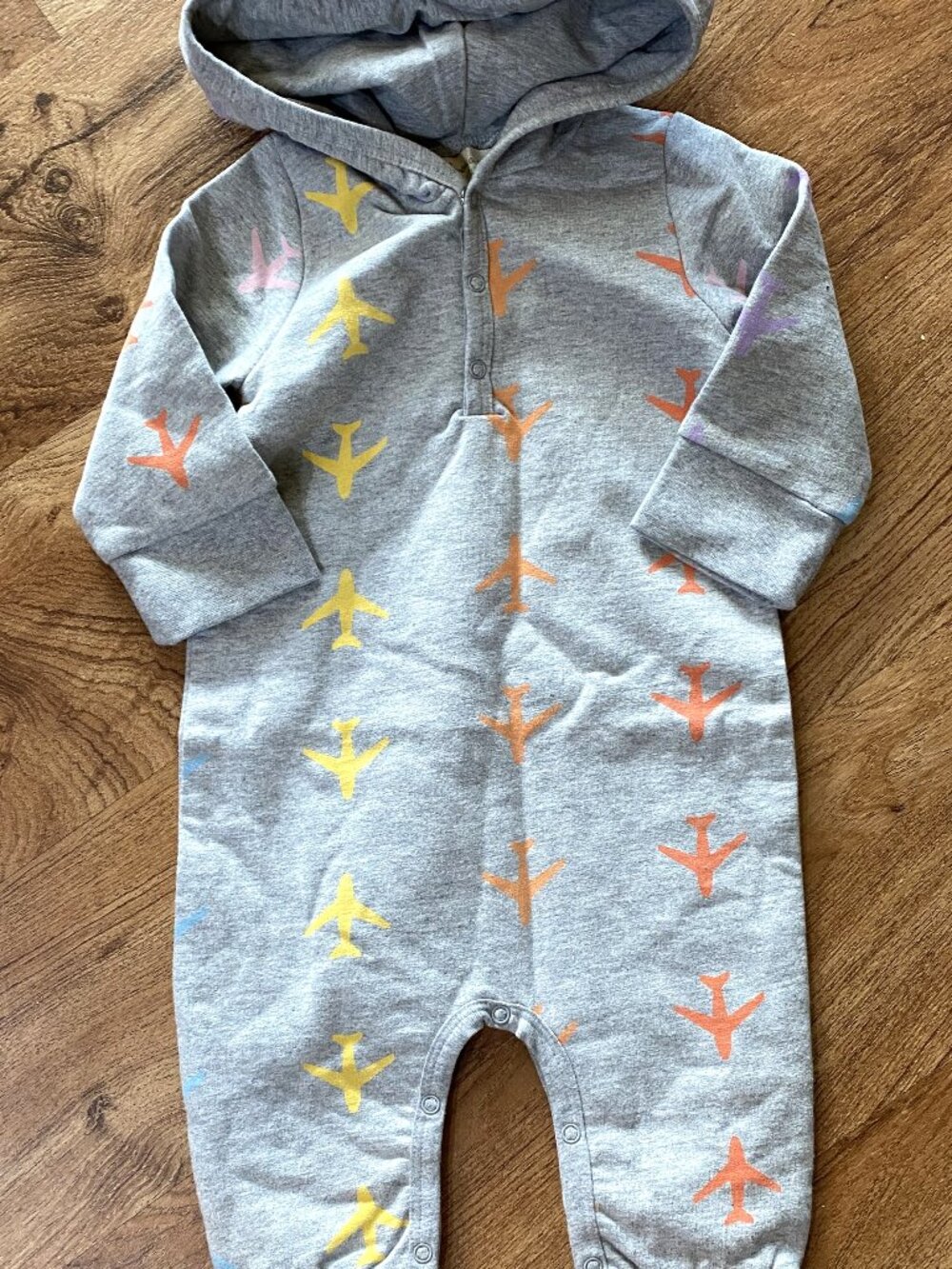 NWOT Monica + Andy Airplane Hooded Romper-Az 6-9 M